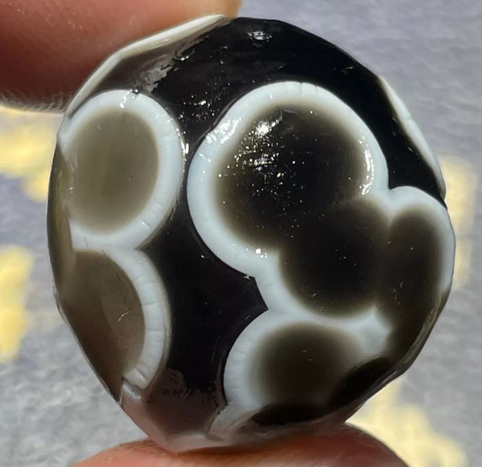 What is Gobi agate eye agate?