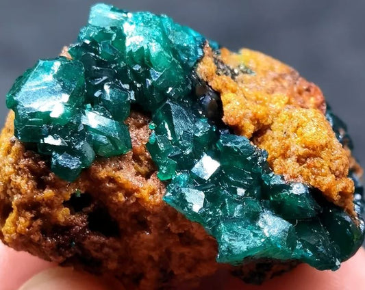 Lets go find some Green Dioptase Emerandine Gem Clusters deep in the Congo! How do they form and where can we find them!?