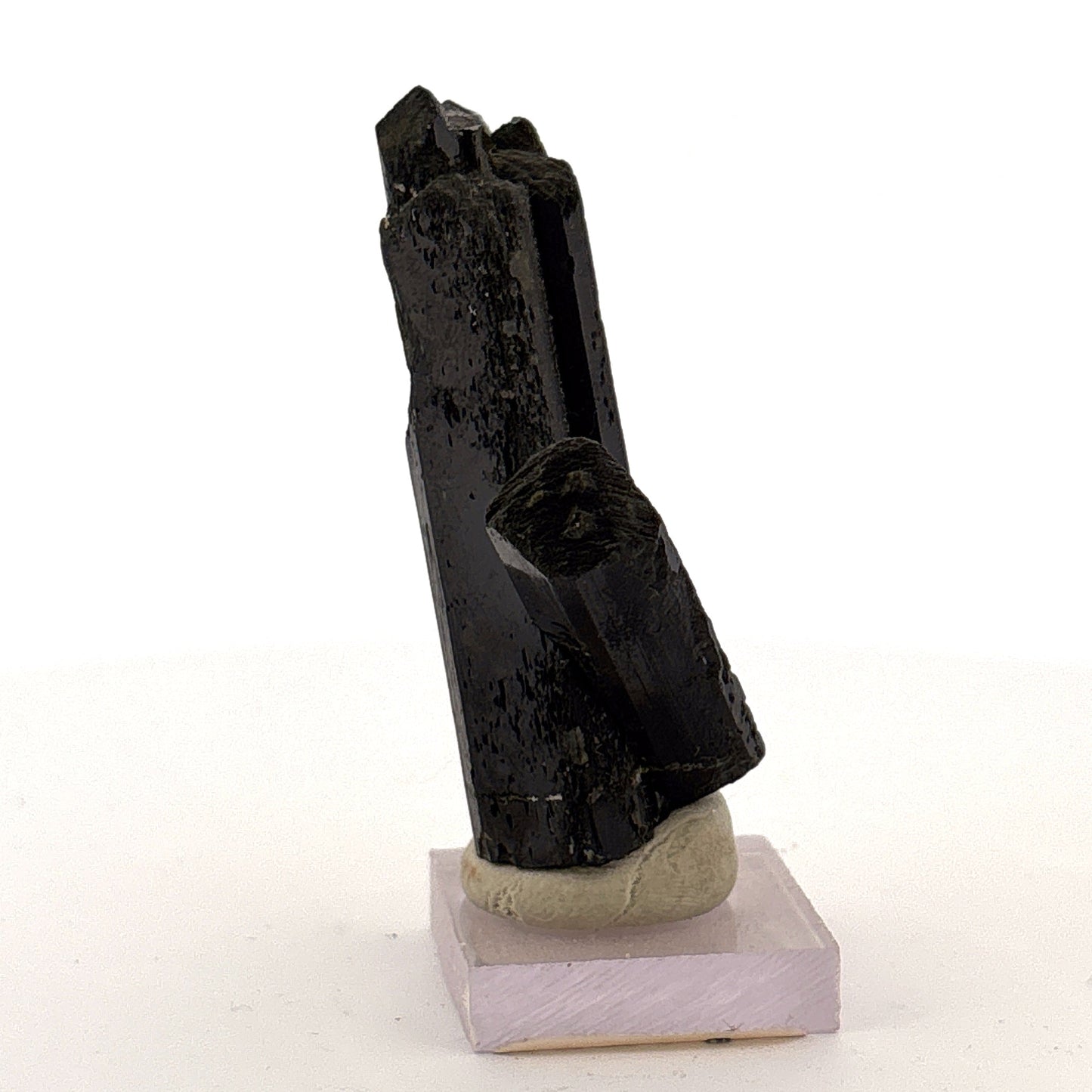 Epidote Crystal, Guerrero, Mexico 25x21x55mm