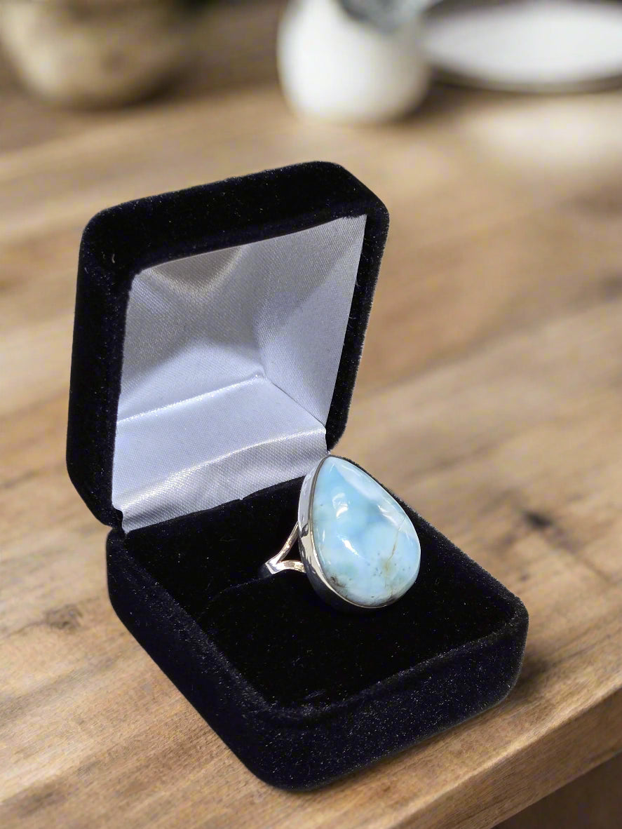 Natural 925 Laramar Ring, Size 9 1/4, 9.33gr