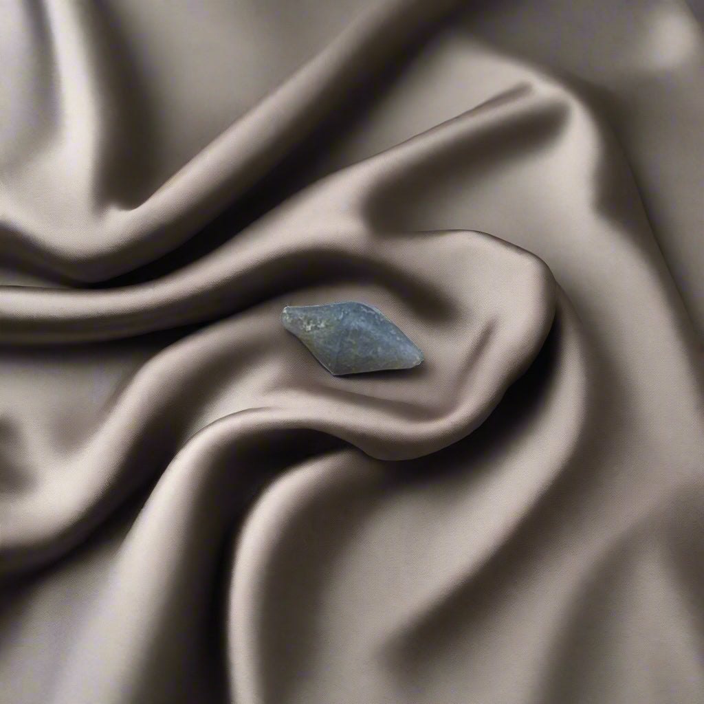 Natural Sapphire Crystal - 6.2ct - 16mm - Magok Burma