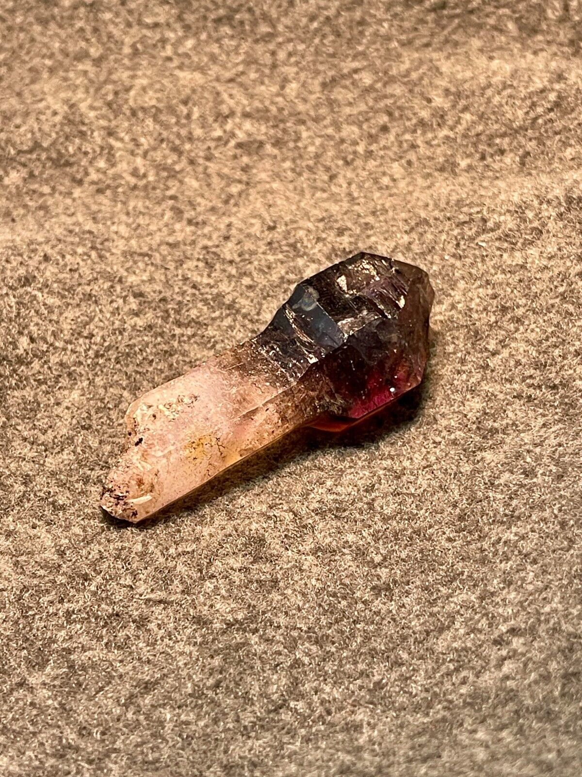 Natural Amethyst Sceptre Crystal Specimen, Narobi Kenya, 28.4gr, 58mm, RARE.