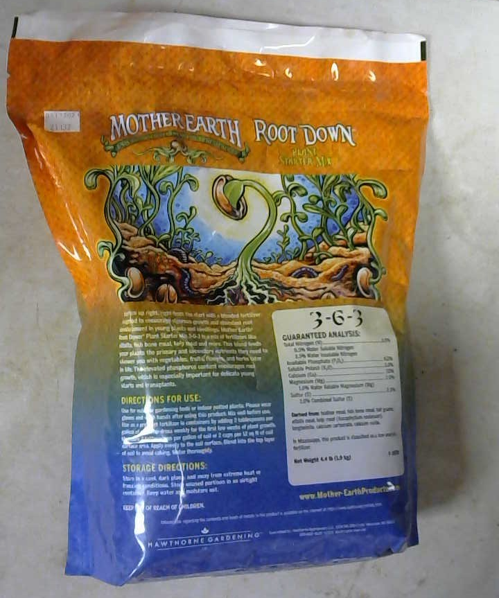 CLOSE OUT - Mother Earth Root Down - Plant Starter Mix 3-6-3 - 4.4 LB Bag