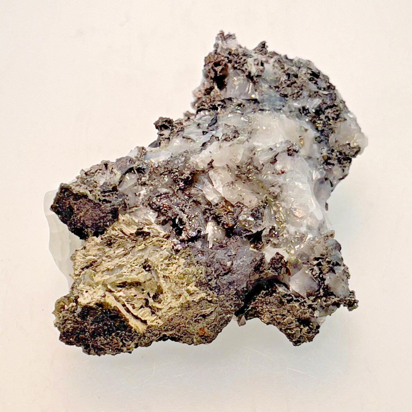 Natural Silver Crystal in Quartz from Morocco, 27.9gr. 51x32x20mm