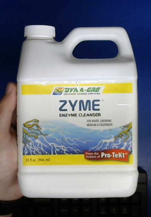 CLOSEOUT Dyna-Gro - Zyme Enzyme Cleanser 32oz PAST USE BY DATE
