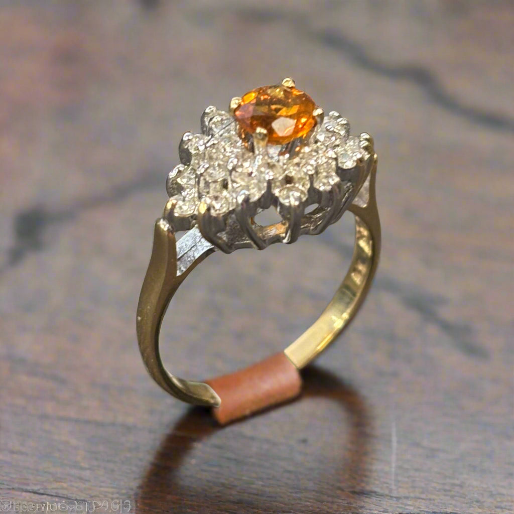 14k Estate Yellow Gold, Citrine 5mm Center Stone & Diamond