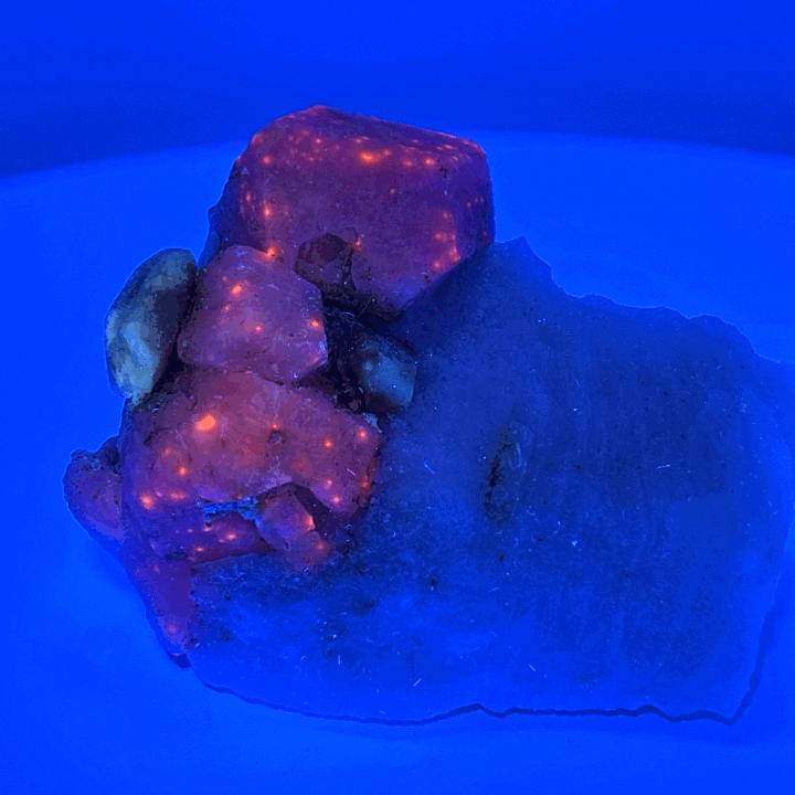 Fluorescent Hackmanite & Calcite on Quartz, Pakistan, 99.19gr