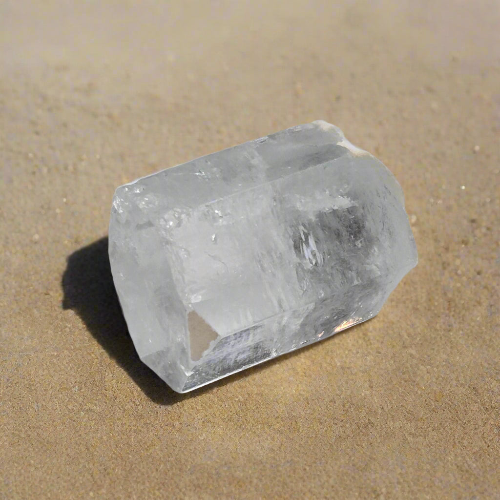 Pakistani Aquamarine Crystal 84.76ct, 26x21x15mm
