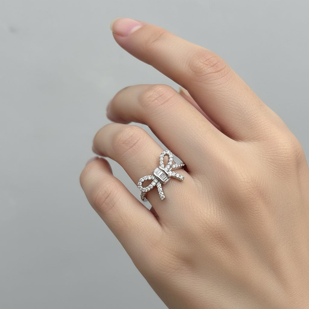 10k Diamond Bowtie Ring, 1/4cttw, 2.11gr