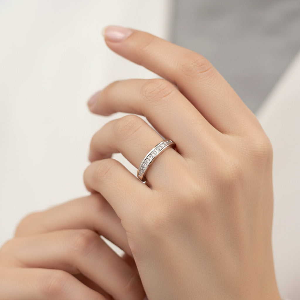 14k Diamond Band, 1/2cttw, GH, SI1, 2.73gr