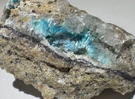 Here's a piece of history. Lets learn about  Hemimorphite & Aurichalcite Crystal Mineral Specimens from 79 Mine, AZ