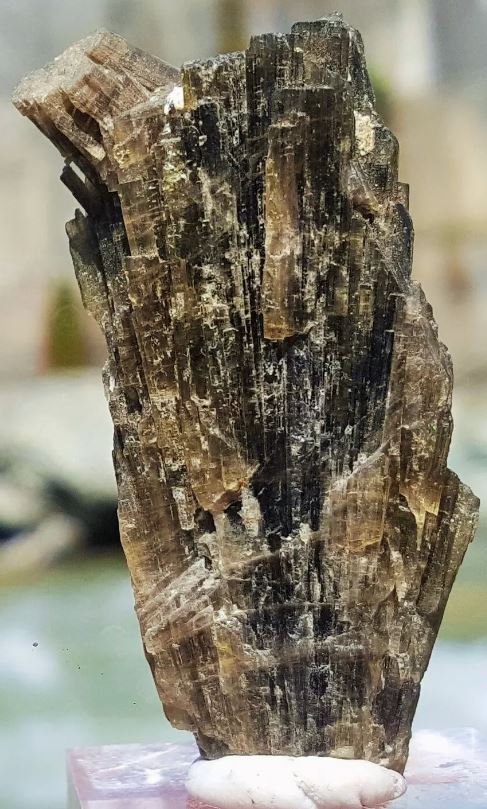 Lets learn about  Zoisite Crystals From Shigar Valley Mine. How they form, the area they are found, and why they are cool!