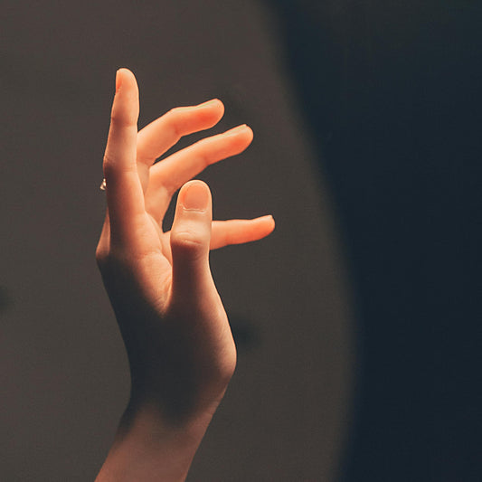 Did you know that your fingers ring size can change for many reasons some odd?