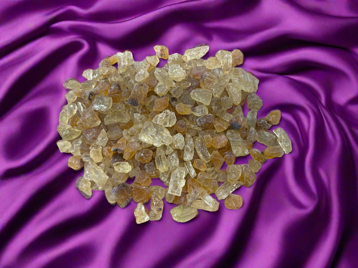 Scapolite Cutting Rough