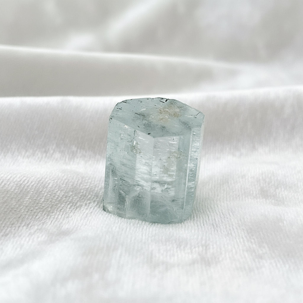 Aquamarine Crystal, Pakistan, 16.9gr, 23x21x18mm