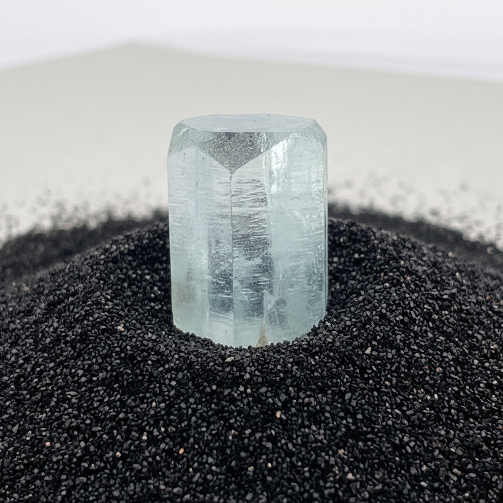 Aquamarine Crystal, Pakistan, 12.7gr, 27x14x18mm