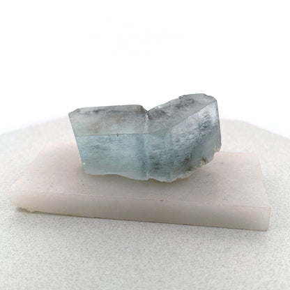 Aquamarine with Mica, Pakistan, 464.1ct, 86x40x25mm