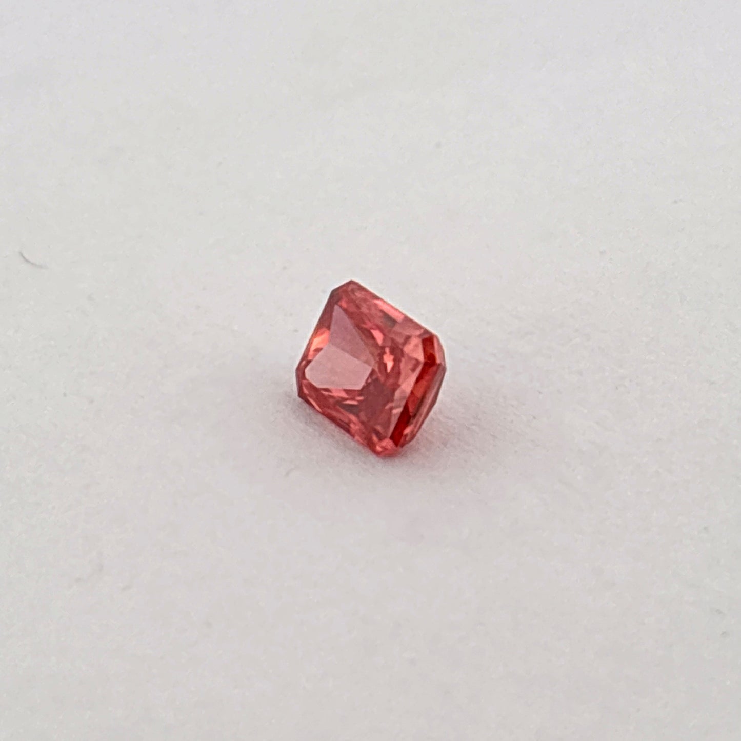 Certified Lab Grown Diamond, 1.57ct, Fany Deep Pink, VS1, Emerald Cut