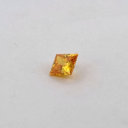 Certified Lab Grown Diamond, 1.58ct, Vivid Orange, SI1, Princess Cut