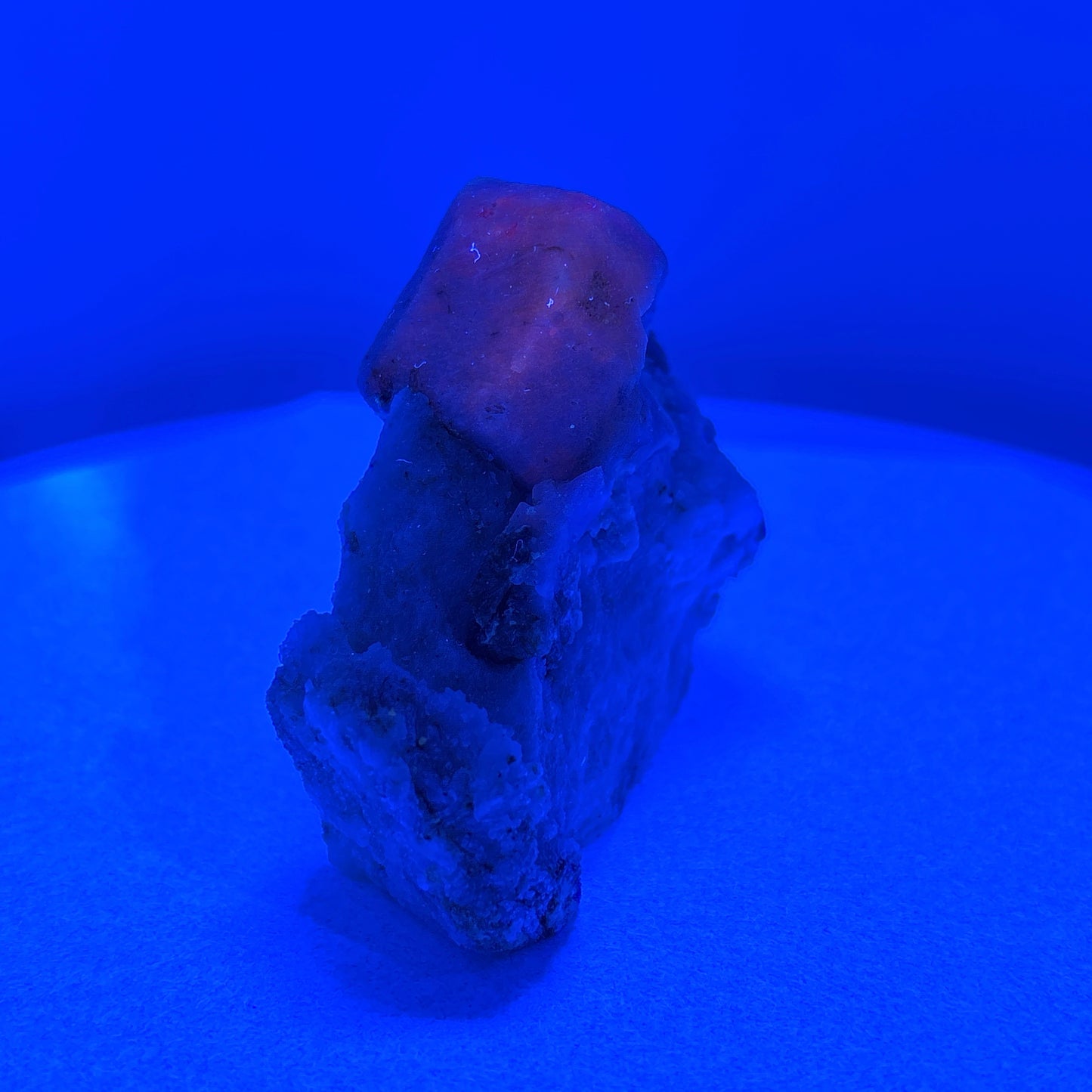 Fluorescent Hackmanite & Calcite on Quartz, 159.06gr, Pakistan