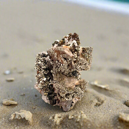 Pyrite on Quartz from Morocco, 7x5x3.5cm, 111gr