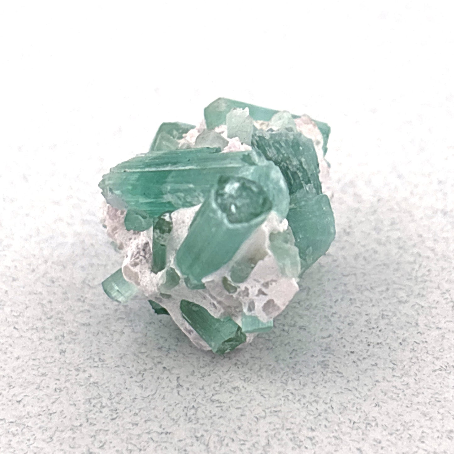Tourmaline Cluster, Pakistan, 11.35gr, 34x19x18mm