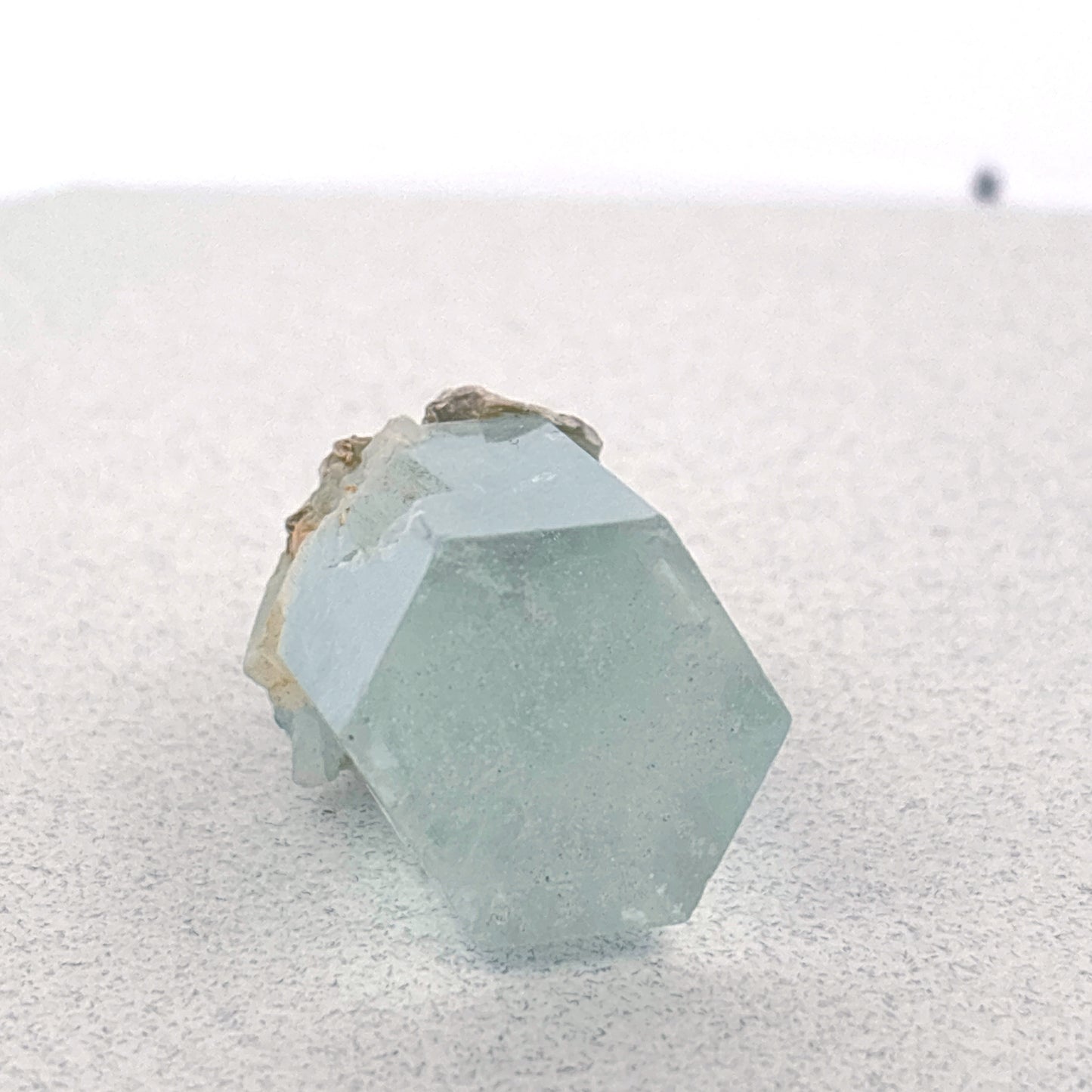 Aquamarine Crystal with Mica, Pakistan, 22.18gr, 33x20x18mm
