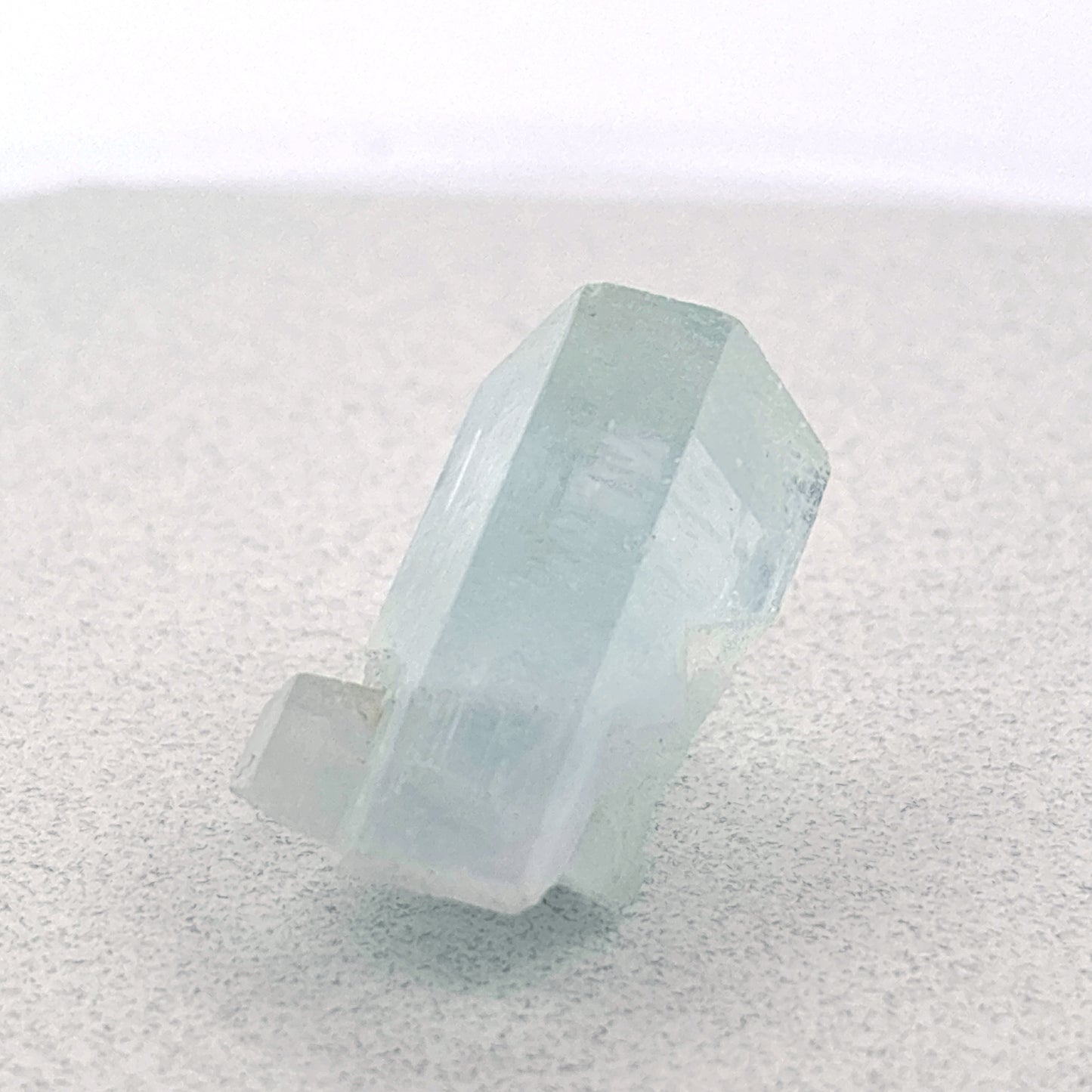 Aquamarine Crystal, Pakistan, 18.85gr, 36x19x21mm