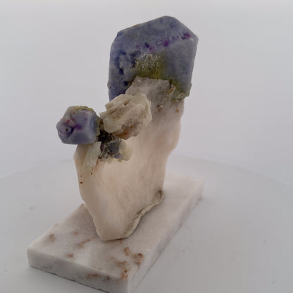 Fluorescent Hackmanite & Calcite on Quartz, Pakistan, 183.74gr