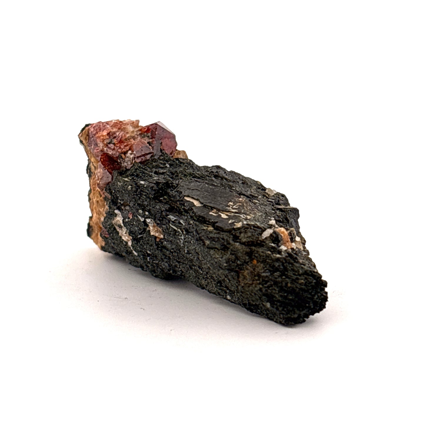 Red Zircon, Pakistan, 26.68gr, 5x2x3cm
