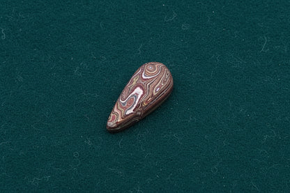 Corvettite Free From, 3.94ct, 25x11x4mm "Fordite" Bowling Green, KY, USA