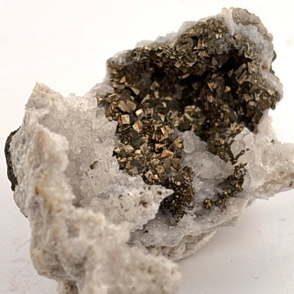 Ruin Quartz Geode with Pyrite, MO, USA 12.41gr