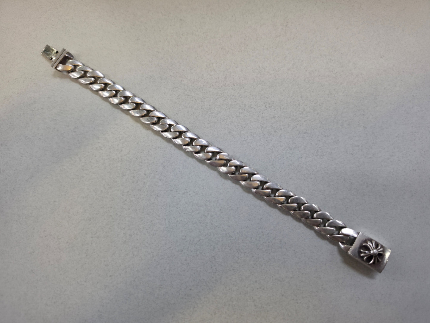 22cm Chrome Hearts 925 Braclet, 57.2gr, Cuban Link with sculpted cross motif