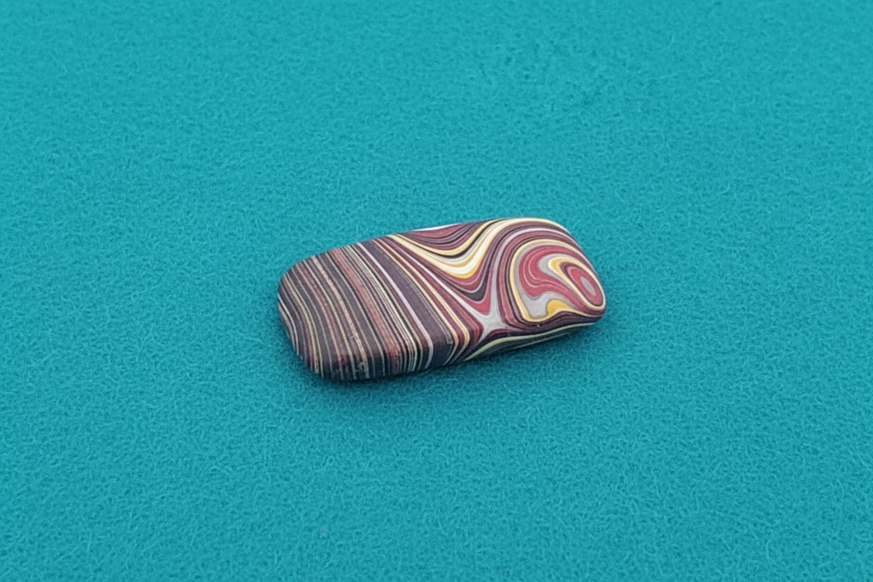 Corvettite Free From, 4.72ct, 26x11x3mm "Fordite" Bowling Green, KY, USA