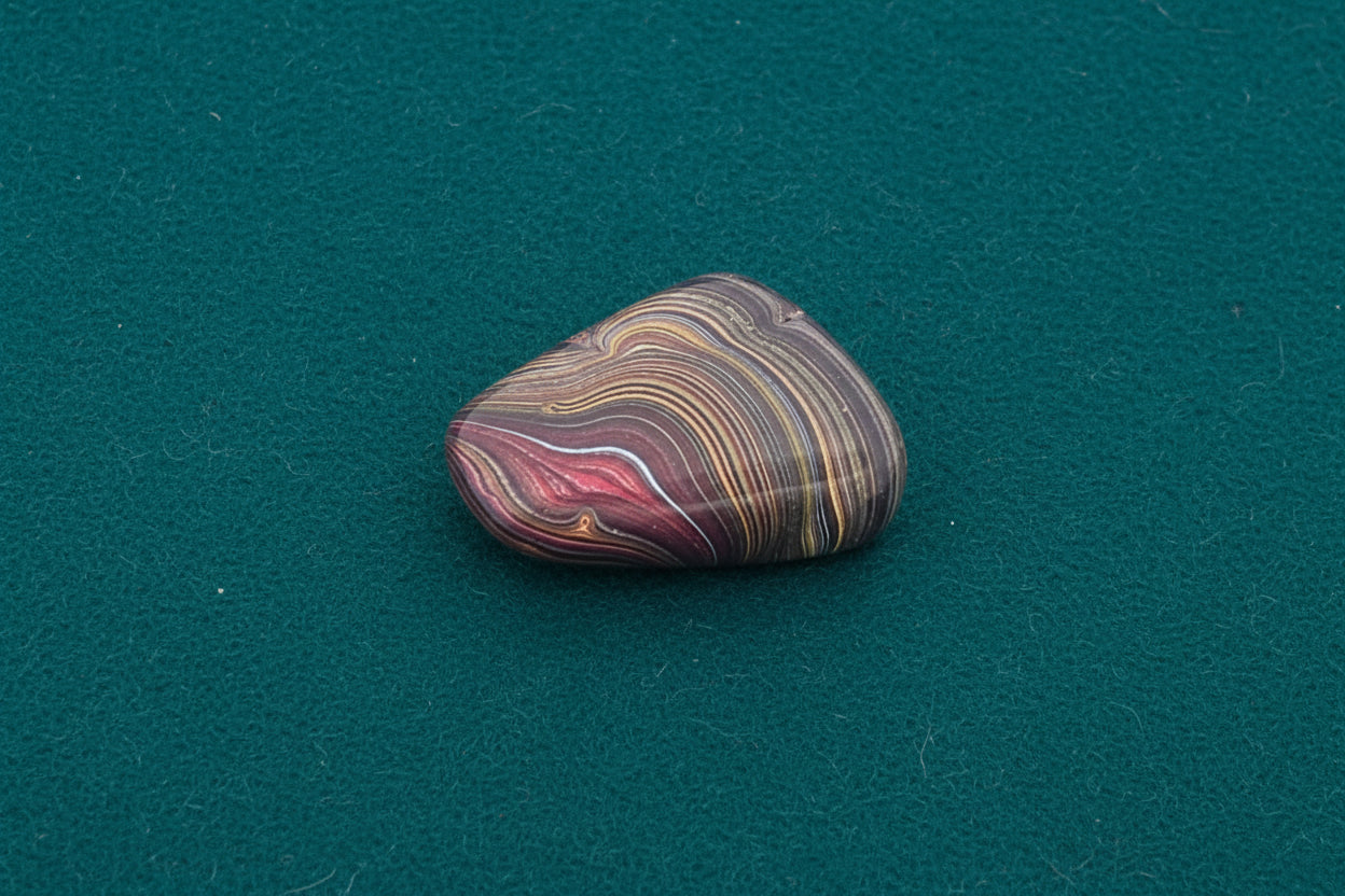 Corvettite Free From, 17.4ct, 27x23x7mm "Fordite" Bowling Green, KY, USA
