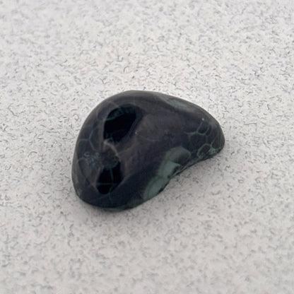 Free Form Michigan Greenstone Cabochon, 8.12ct 15x10x7mm