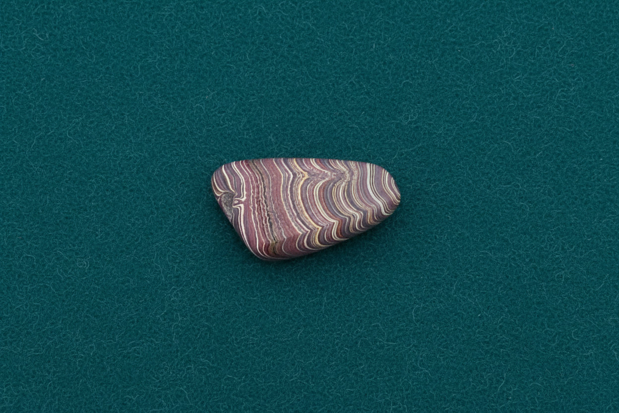 Corvettite Free From, 6.47ct, 21x15x4mm "Fordite" Bowling Green, KY, USA