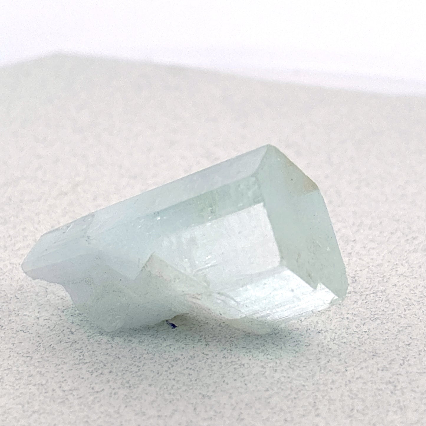 Aquamarine Crystal, Pakistan, 18.85gr, 36x19x21mm