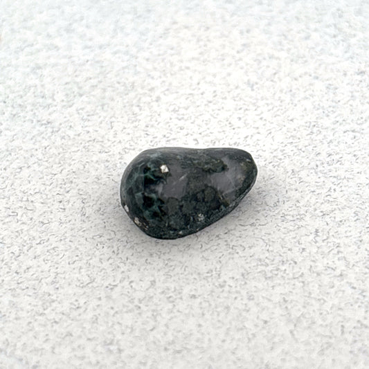 Free Form Michigan Greenstone Cabochon, 6.09ct 13x10x6mm