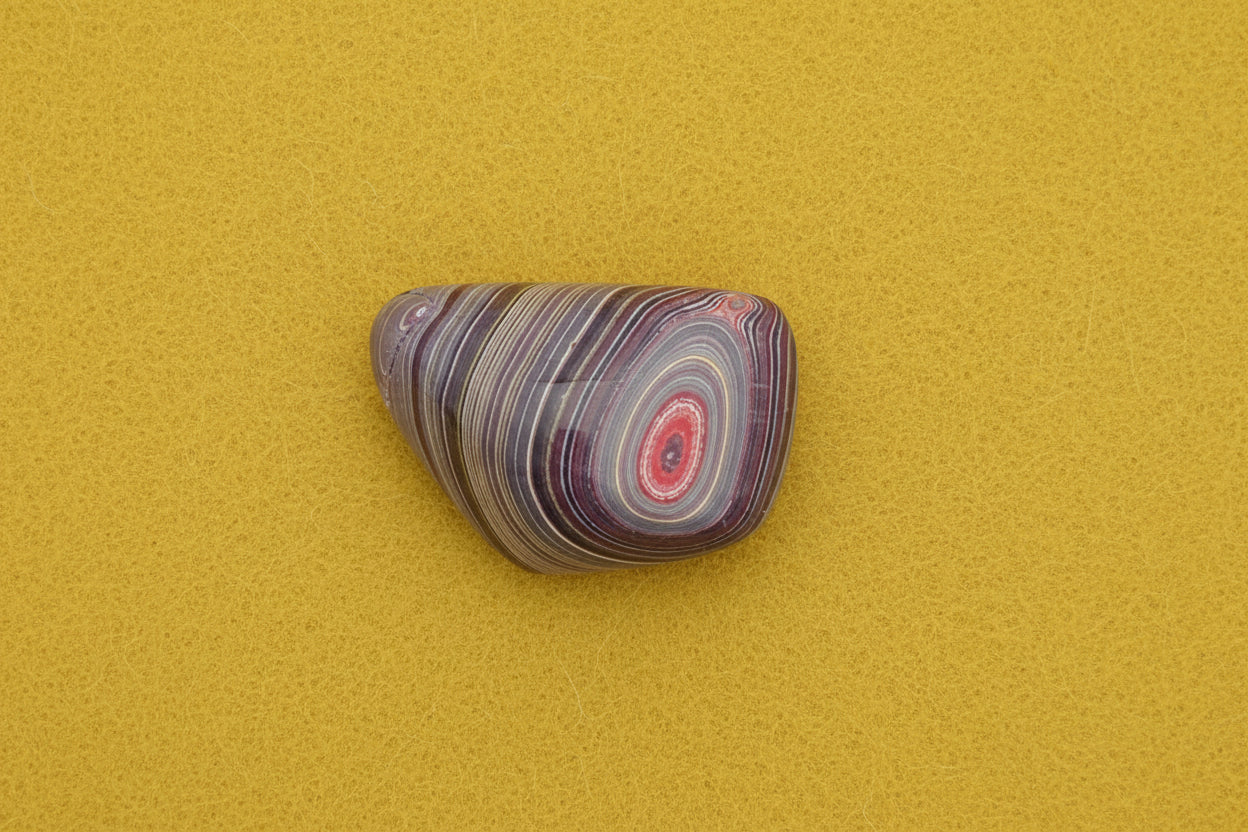 Corvettite Free From, 27.72ct, 29x21x13mm "Fordite" Bowling Green, KY, USA