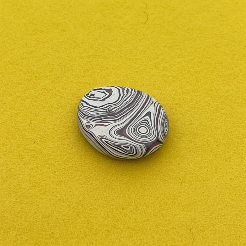 KC F-150 Plant Fordite 1960-1970 Free Form Cabocheon, 27x22x5mm, 13.68ct