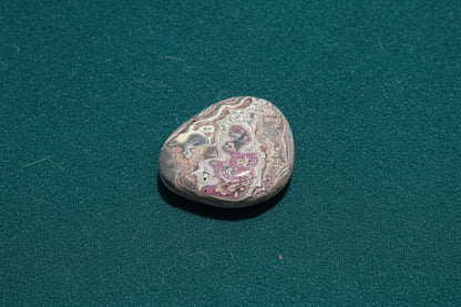 Cadilite, Cadilac Ranch "Fordite" Free From Cabocheon, Amarillo, Texas, 13.56ct 31x27x3mm