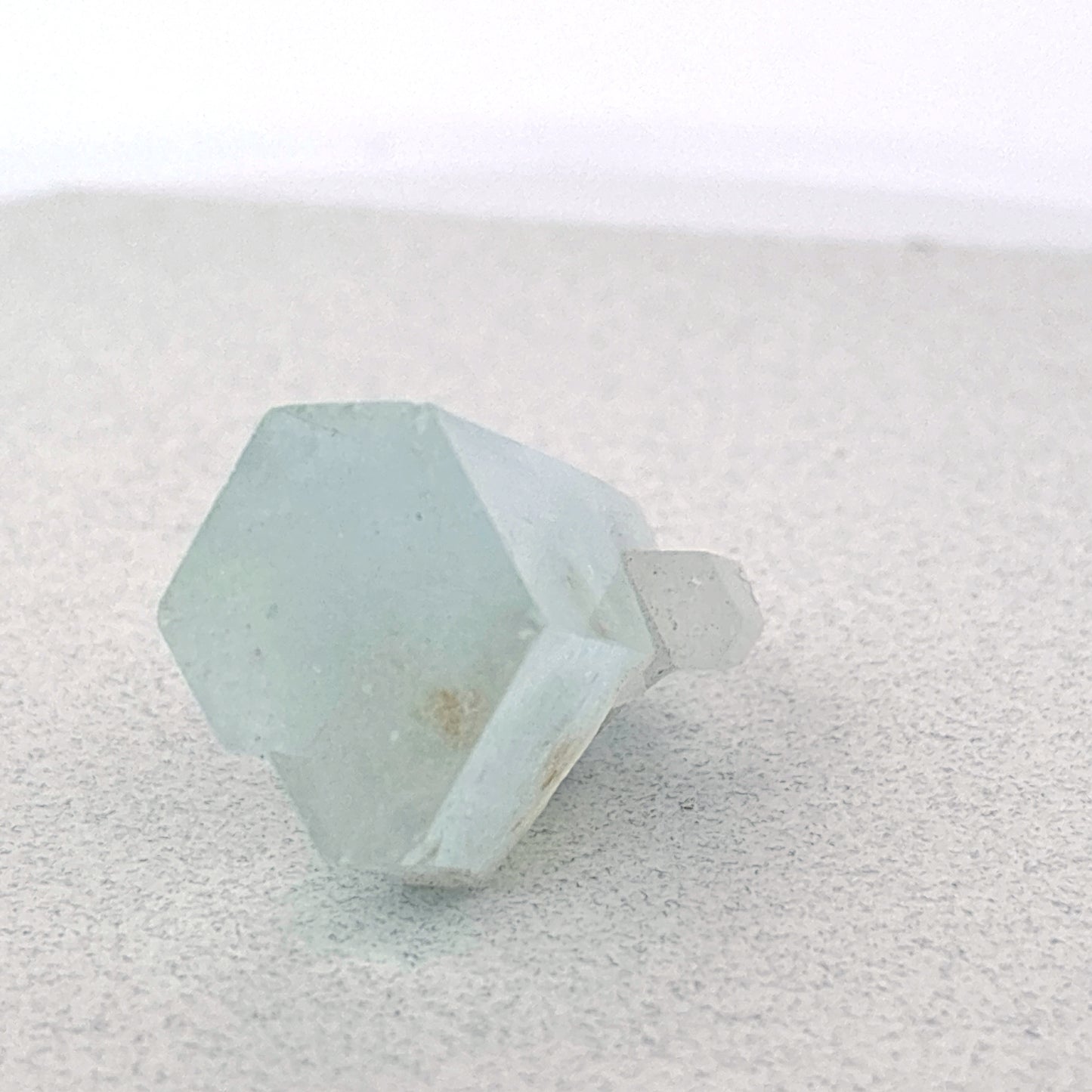Aquamarine Crystal, Pakistan, 18.85gr, 36x19x21mm