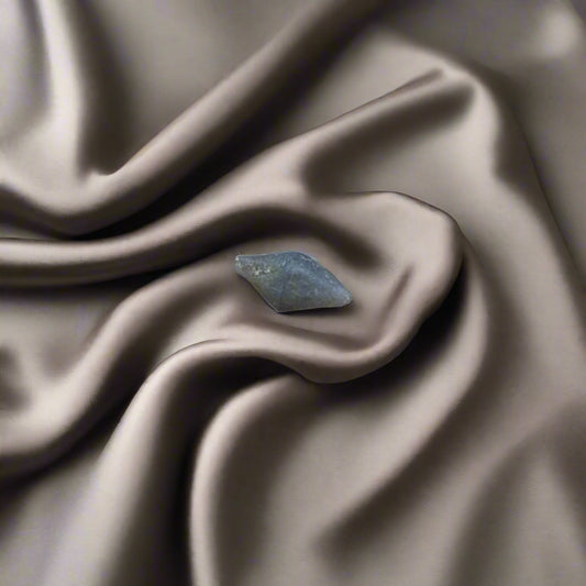 Natural Sapphire Crystal - 6.2ct - 16mm - Magok Burma