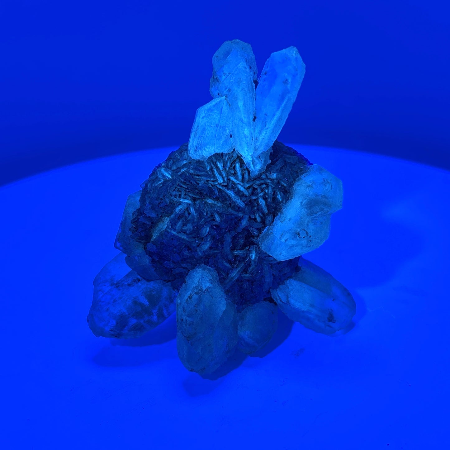 Fluorescent Selenite, Wyoming USA, 87gr, 6x7x4cm