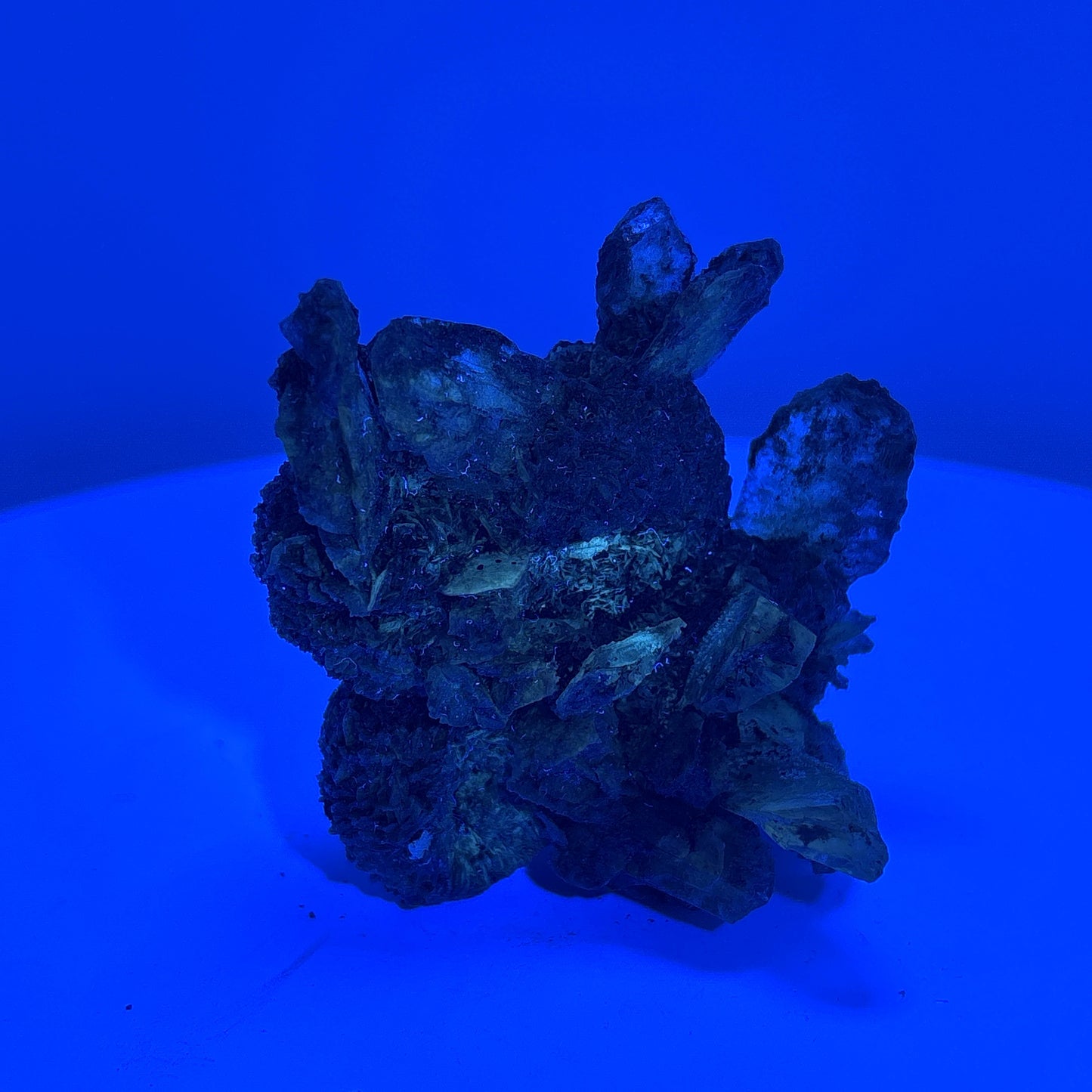 Fluorescent Selenite, Wyoming, USA, 153gr, 9x8x6cm