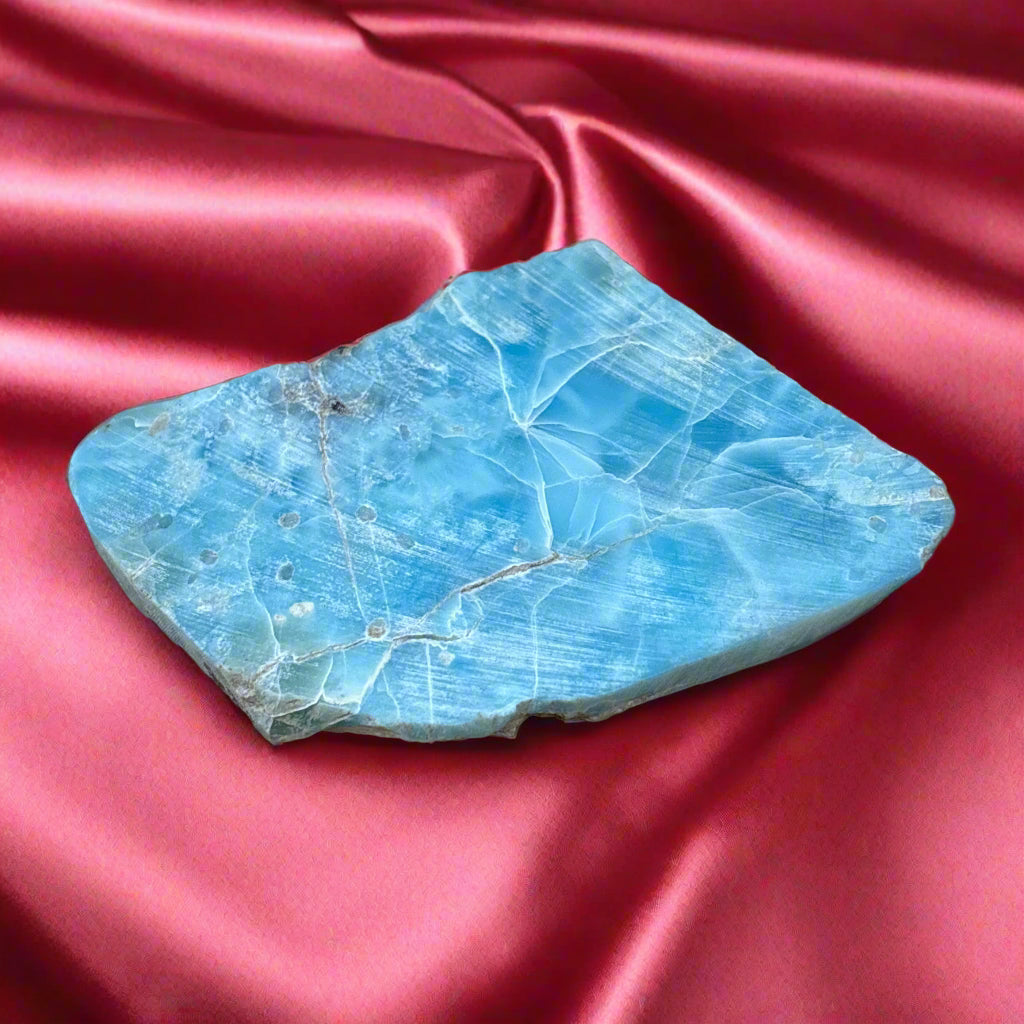 Laramar Cutting Rough, 36.36gr, 48x37x8mm, Island of Hispaniola, Dominican Republic