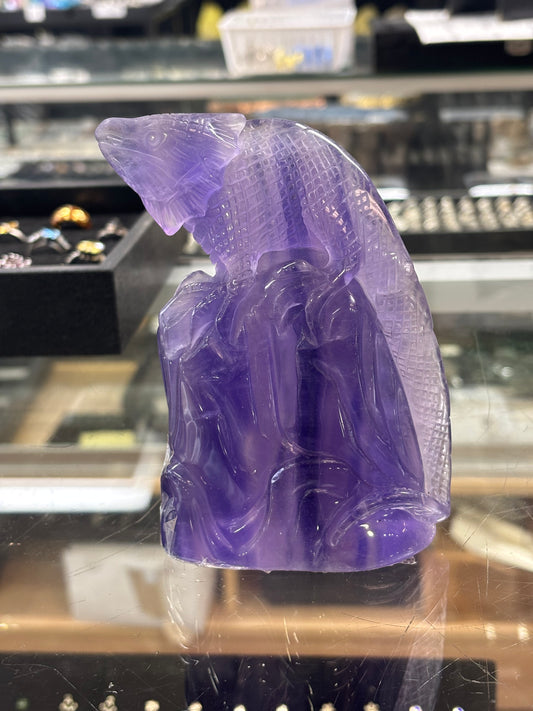 Hand Carved Purple Flourite Iguana, 10x3x13cm, 761gr, Morocco