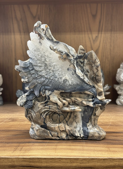 Hand Carved Agate Eagle, 1872gr, 23x19x3cm, Thailand
