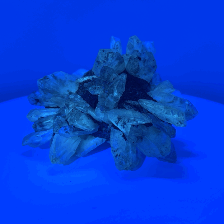 Florescent Selenite, Wyoming, USA, 211gr, 9x7x6cm